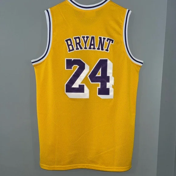 Kobe Bryant Los Angeles Lakers 2007-08 Throwback #24 Mitchell & Ness Jersey XL - Picture 1 of 9